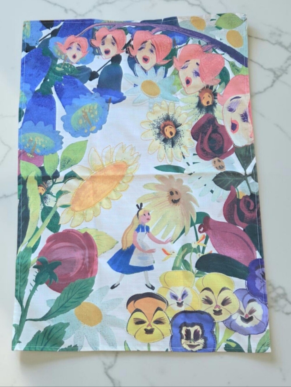 Disney Parks 70th Anniversary Alice In Wonderland Mary Blair Woven Kitchen Towel